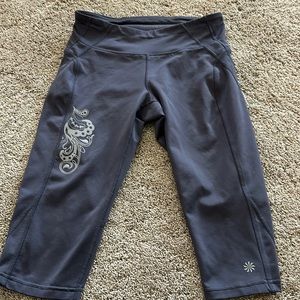 Athleta knee length leggings